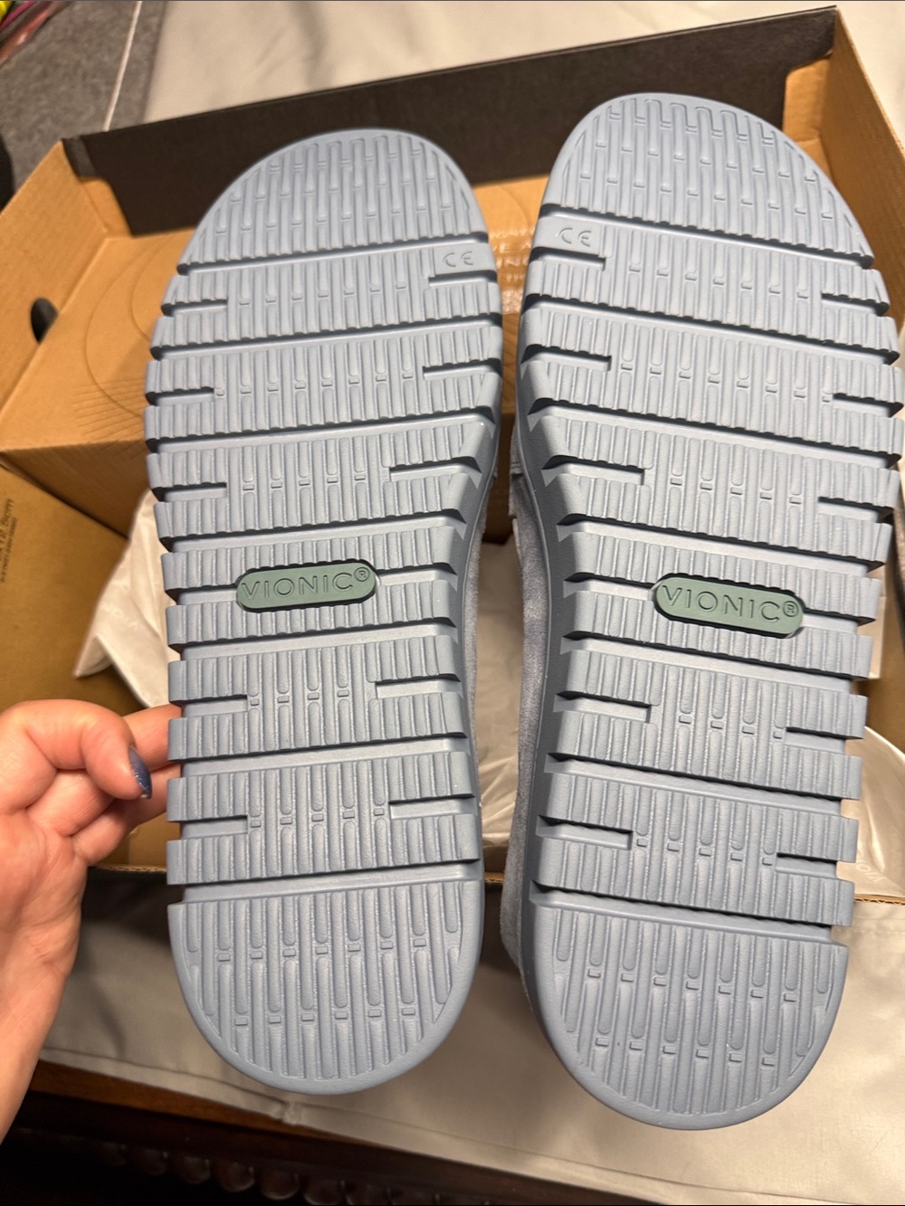 Vionic Women’s Uptown Moccasins in Vent Blue - Picture 3 of 4